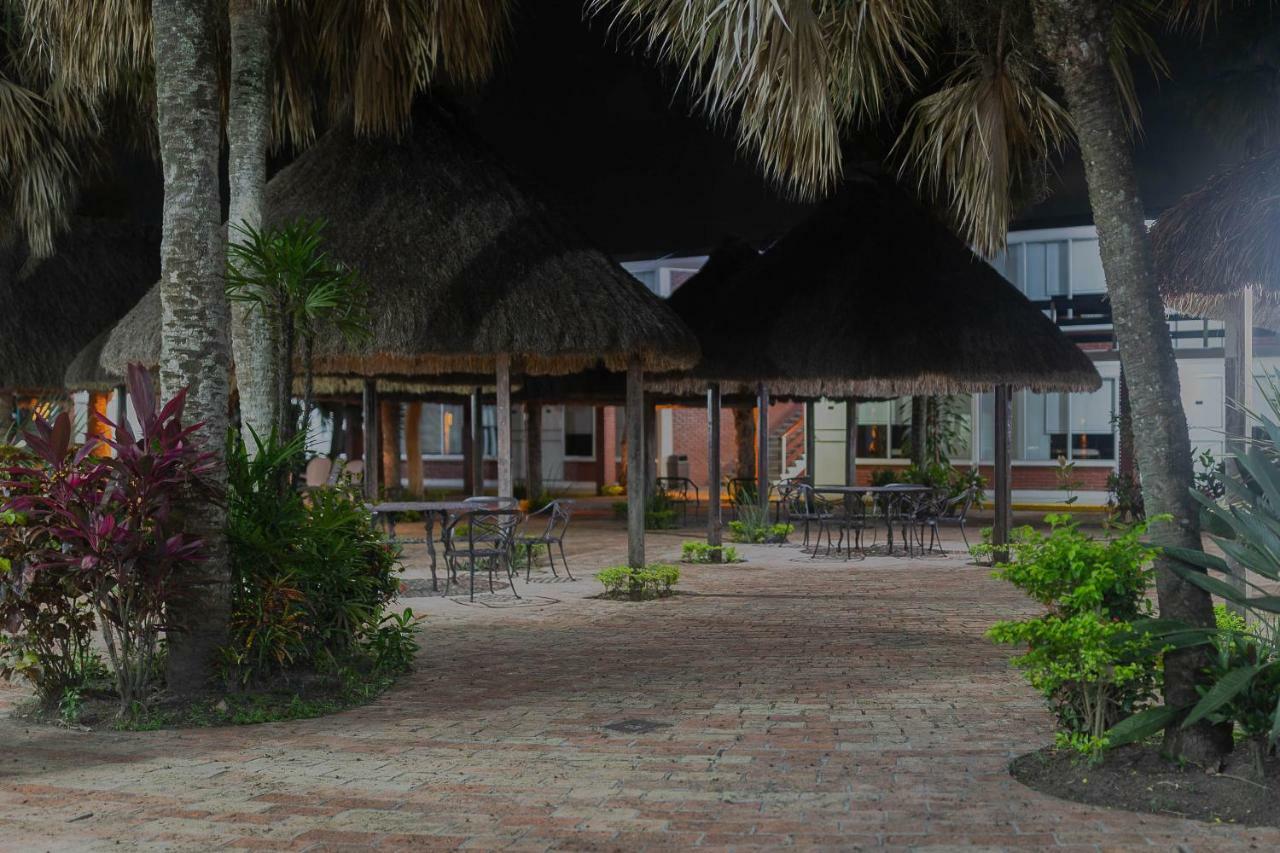 Hotel Plaza Palmas Tuxpan  外观 照片