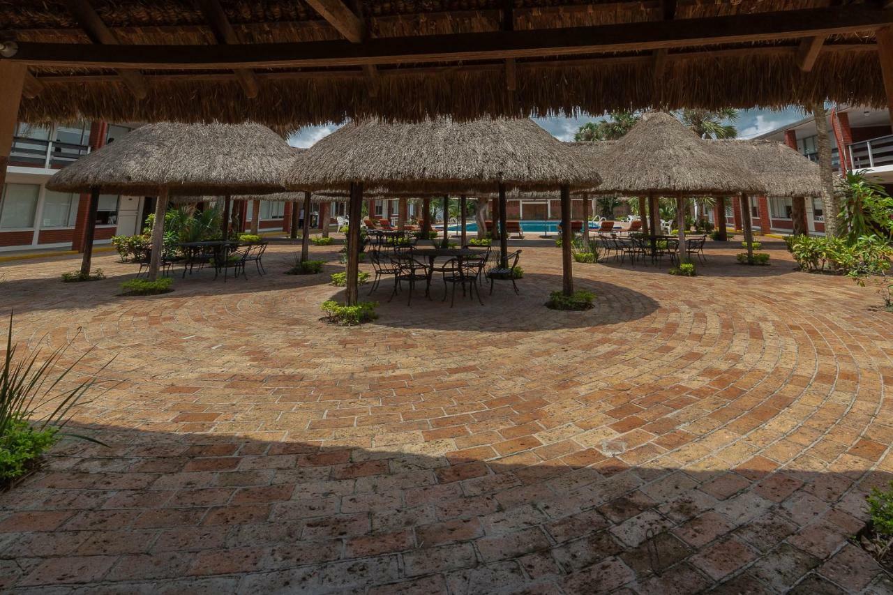 Hotel Plaza Palmas Tuxpan  外观 照片